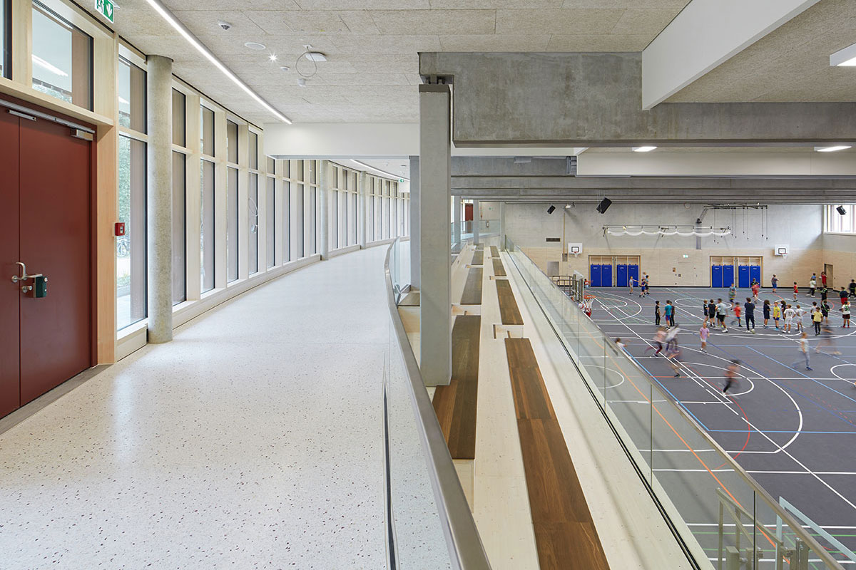 Dreifachsporthalle